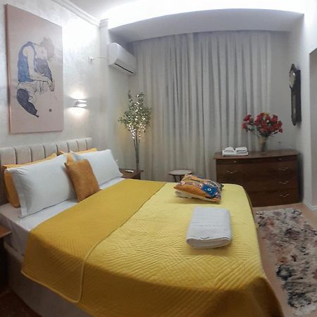 Bani'S Cozy Lovely Apt Tirana Extérieur photo